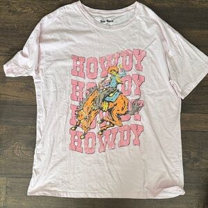 Bear Dance Pink 'Howdy' Graphic Short Sleeve Tee